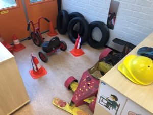 autocoureur themahoek spelhoek kleuters
