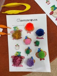 clownsneuzen fijne motoriek