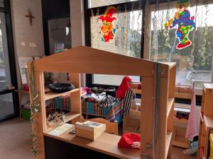 thema carnaval kleuters feestwinkel