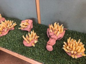 dino kleien kleuters