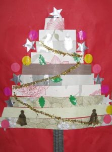 kerstboom stroken papier kleuters