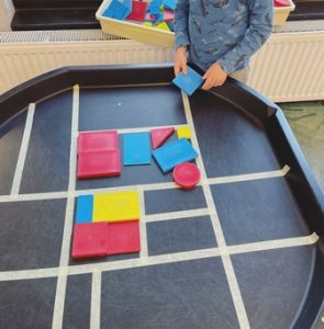 kunst mondriaan tuff tray kleuters