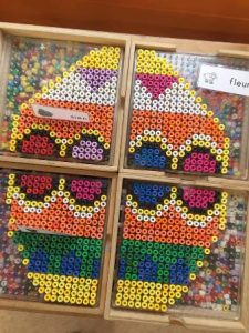 groepswerk kralenplank pasen paasei