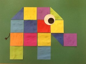 kleuters elmer vouwen blokjes thema kleur en vorm