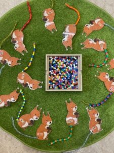 eekhoorn staart versieren kleuters spelinloop herfst