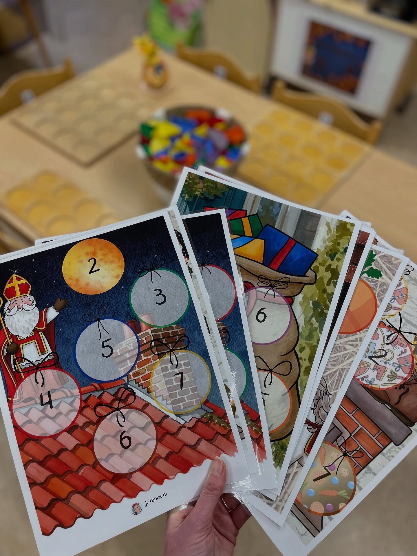 Jaaa, de Figurovorm kaarten Sinterklaas liggen klaar voor gebruik! 🤩

🔗 Gratis te downloaden op m’n site 😃
🌸 Daar vind je ook een bundel met kaarten voor het hele schooljaar: Figurovorm seizoenen

#kleuters #juf #meester #groep12 #onderwijs